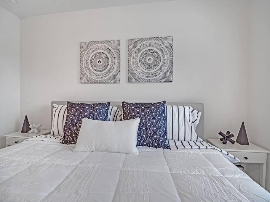 Gorgeous New Townhome/Charlotte! Eksteriør billede